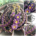 Model Berry mit 3 Paracordblumen